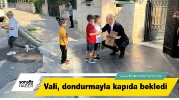 Batman Valisi, dondurmayla kapıda bekledi