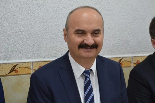 Batman Valisinden muhtarlara &ouml;vg&uuml;