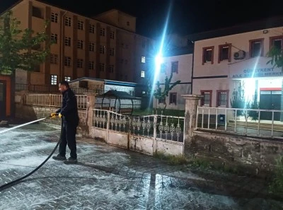 Batman, yoğun tempoyla temizleniyor