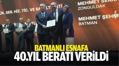Batmanlı Esnafa 40.yıl beratı verildi