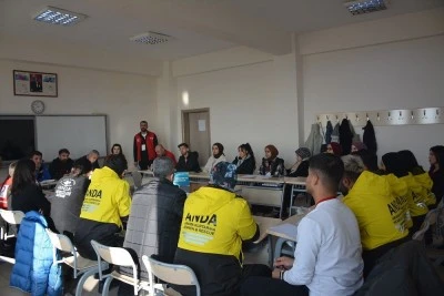 Batmanlı Gen&ccedil;ler, grup at&ouml;lyelerine katıldı