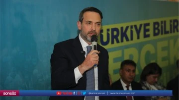 Bayraktar, Diyarbakır'da partisinin se&ccedil;im irtibat b&uuml;rosunda konuştu