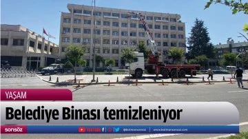 Belediye Binası temizleniyor