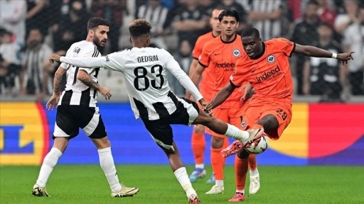 Beşiktaş - Eintracht Frankfurt Ma&ccedil;ında &Ouml;ne &Ccedil;ıkanlar