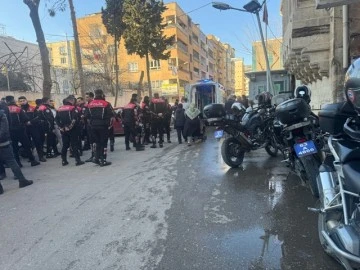 Bı&ccedil;aklı kavgada 2 kişi yaralandı
