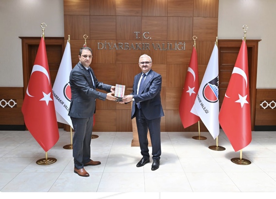 BİK Diyarbakır Şube M&uuml;d&uuml;r&uuml; Başeğmez&rsquo;den Vali M&uuml;nir Karaloğlu&rsquo;na ziyaret