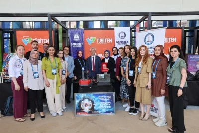 Bilim Şahinbey "En &Ccedil;ok At&ouml;lye Etkinliği Ger&ccedil;ekleştiren Bilim Merkezi" &ouml;d&uuml;l&uuml;n&uuml; aldı