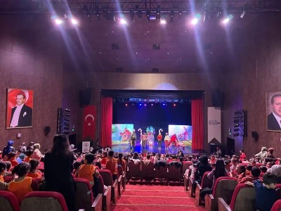 Bilim sahnesi ilgiyle izlendi