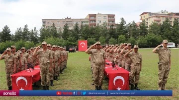Bir g&uuml;nl&uuml;ğ&uuml;ne asker oldular