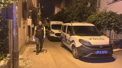 Bir kişi evinde &ouml;l&uuml; bulundu