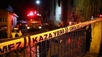 Bir kişinin &ouml;ld&uuml;ğ&uuml; silahlı saldırıya ilişkin 14 ş&uuml;pheli g&ouml;zaltına alındı