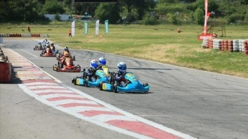 BOM Karting Takımı Şampiyonluk İ&ccedil;in Hedeflerini Belirledi