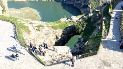 Botan Vadisi, bayram tatilinde rotasını Siirt'e &ccedil;evirenlerin uğrak noktası oluyor