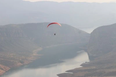 Botan Vadisi Milli Parkı'nın g&uuml;zelliklerini tanıtmak i&ccedil;in havalanıyor