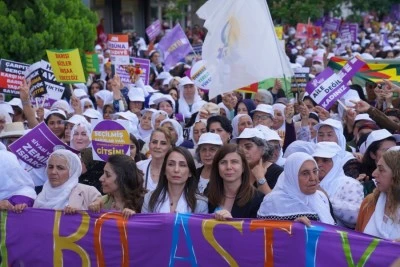 Bucak, toplumsal barış i&ccedil;in d&uuml;zenlenen y&uuml;r&uuml;y&uuml;şe katıldı