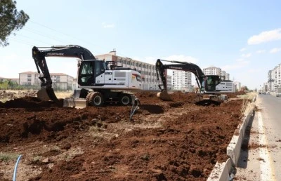 Bulvar peyzajla yenileniyor
