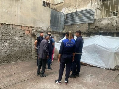 B&uuml;y&uuml;kşehir Belediyesi barınma hakkı ihlal edilen aileye sahip &ccedil;ıktı