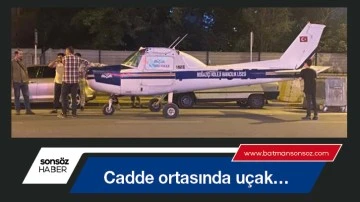 Cadde ortasında u&ccedil;ak&hellip;