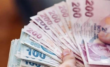 &Ccedil;alışma saatleri ve tatil &uuml;cretleri değişiyor! H&uuml;k&uuml;met d&uuml;ğmeye bastı