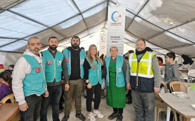 Cansuyu&rsquo;ndan 350 &ouml;ğrenciye yemek ve kıyafet desteği