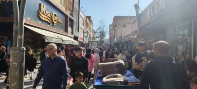 &Ccedil;arşı ve pazar hareketlendi
