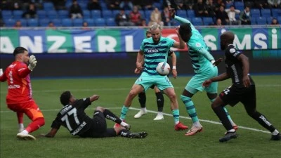 &Ccedil;aykur Rizespor, Gaziantep FK'yi mağlup etti