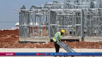&Ccedil;elik k&ouml;y evlerinin ilk etabı 6 Şubat'ta teslim edilecek