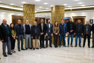 &Ccedil;ermik&ndash;&Ccedil;&uuml;ng&uuml;ş Derneği ve muhtarlardan Eşbaşkanlara teşekk&uuml;r ziyareti
