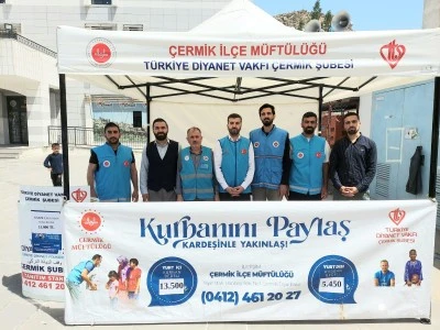 &Ccedil;ermik'te kurban bağış standı