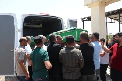 Cesedi Fırat Nehri'nde bulunan otizmli 10 yaşındaki &ccedil;ocuk toprağa verildi