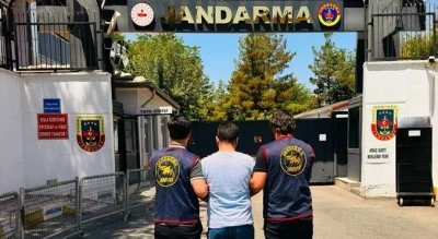&Ccedil;eşitli su&ccedil;lardan aranan 143 ş&uuml;pheli yakalandı