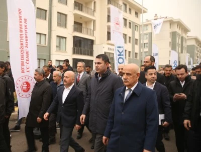 &Ccedil;evre, Şehircilik ve İklim Değişikliği Bakanı Kurum, Adıyaman'da