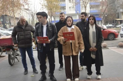 CHP&rsquo;li gen&ccedil;ler, b&uuml;t&ccedil;e g&ouml;r&uuml;şmelerini eleştirdi