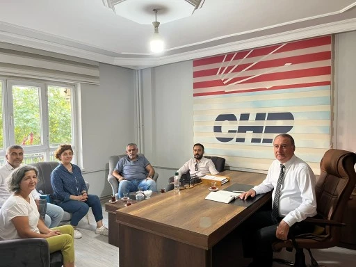CHP&rsquo;li Yaşar&rsquo;a KESK ziyareti