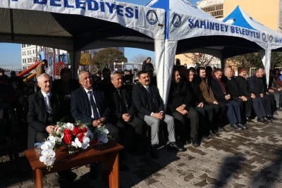 &Ccedil;ift&ccedil;ilere 7 bin ton hayvan yemi dağıtıldı