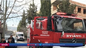 &Ccedil;ıkan ev yangını s&ouml;nd&uuml;r&uuml;ld&uuml;
