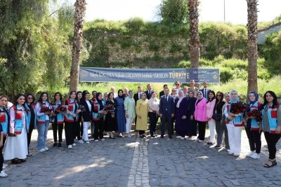 Cizre'de Anneler G&uuml;n&uuml; etkinliği d&uuml;zenlendi