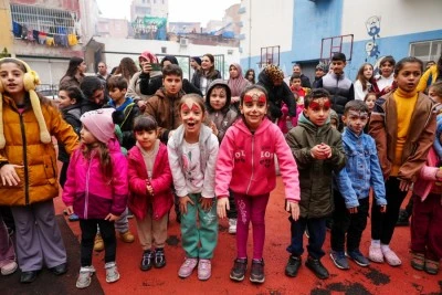 &Ccedil;ocuklar &lsquo;Sanat ve Spor Şenliği&rsquo;nde eğlendi