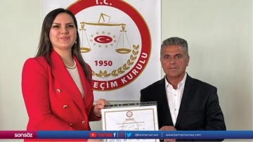 &Ccedil;ok dilli ve dinli mahallede 7'nci kez muhtar se&ccedil;ildi