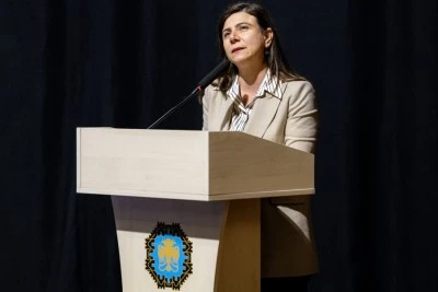 &Ccedil;ok dillilik i&ccedil;in &ccedil;alışmalar y&uuml;r&uuml;t&uuml;yoruz