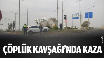 &Ccedil;&ouml;pl&uuml;k Kavşağı&rsquo;nda kaza