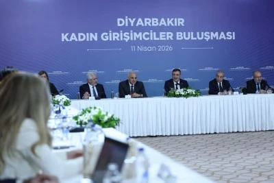 Cumhurbaşkanı Yardımcısı Yılmaz, Diyarbakır'da Kalkınma Vizyonu &Ccedil;alıştayı'nda konuştu