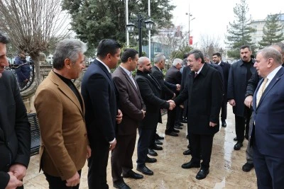 Cumhurbaşkanı Yardımcısı Yılmaz, Midyat Belediyesi&rsquo;ni ziyaret etti