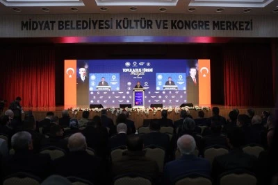 Cumhurbaşkanı Yardımcısı Yılmaz, Midyat'ta "Toplu A&ccedil;ılış T&ouml;reni"nde konuştu: