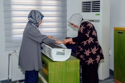 DBB&rsquo;den kadınlara uygulamalı teknik eğitim