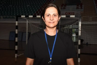 DBB Hentbol Takımı S&uuml;per Lig hedefiyle hazırlıklarını s&uuml;rd&uuml;r&uuml;yor