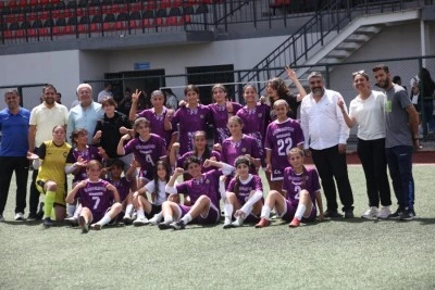 DBB Kadın Futbol Takımı Play-Off ilk ma&ccedil;ını kazandı