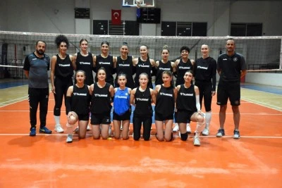 DBB Kadın Voleybol Takımı 1. Lig&rsquo;e hazır