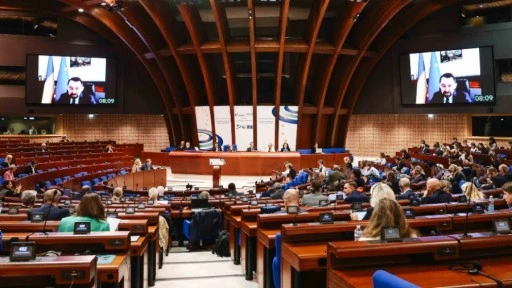DBB Meclis &Uuml;yesi Kader Madenkuyu AK-YBYK toplantısına katıldı