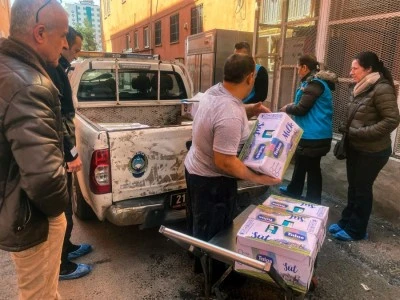 Denetimlerde tarihi ge&ccedil;miş 444 litre s&uuml;te el konuldu